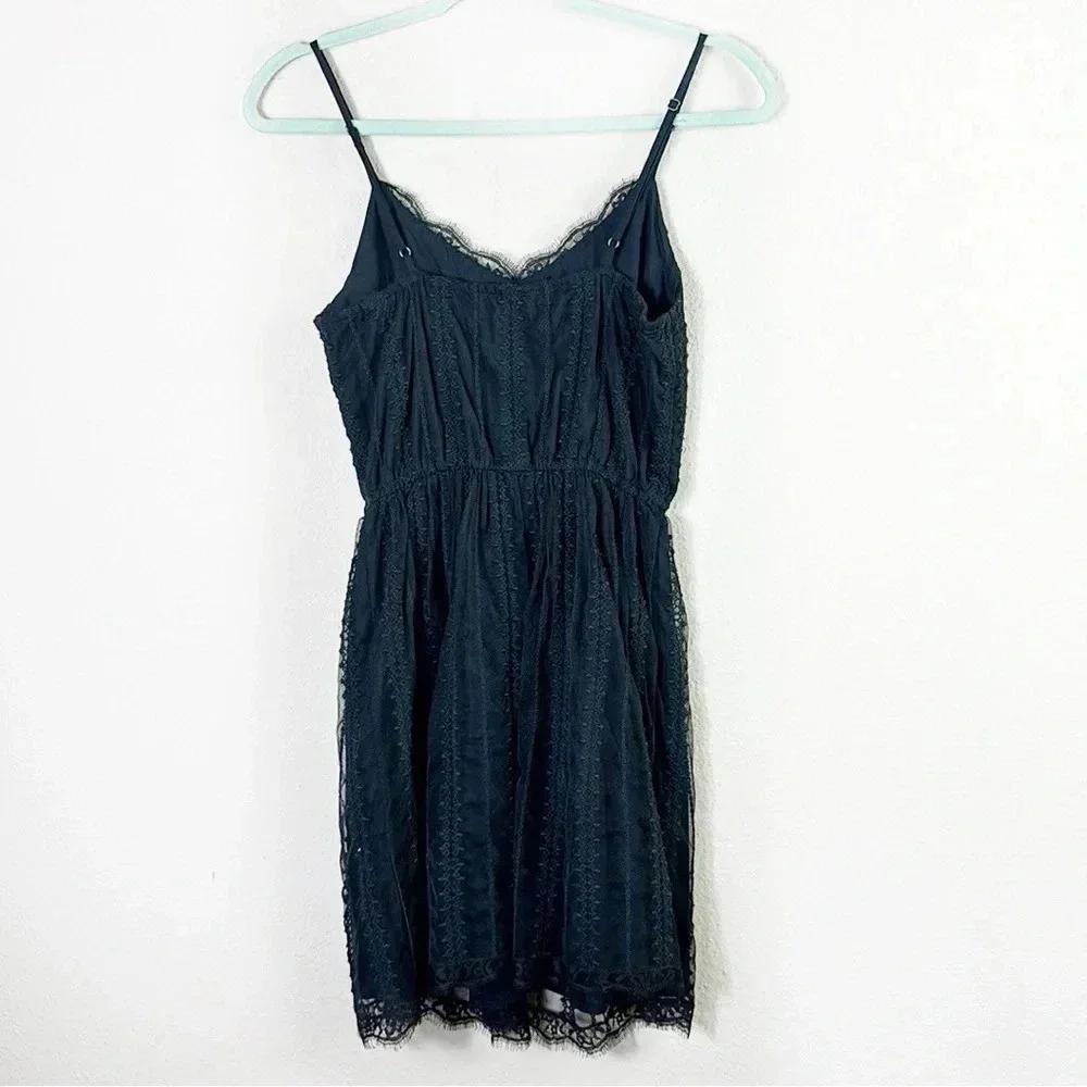 Abercrombie & Fitch Black Mini Lace Dress in Black size XS